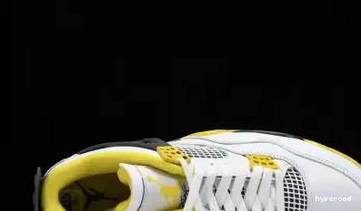 Hyperoad Air “VividSulfur” Jordan 4 WMNS 0626